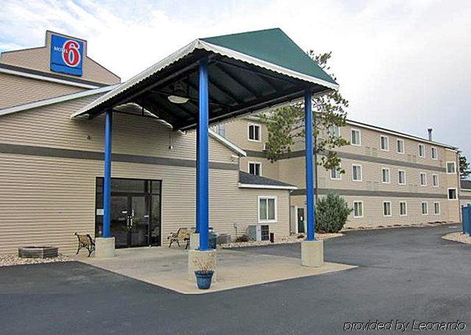 Motel 6-Baraboo, Wi - Lake Delton-Wisconsin Dells Exteriör bild